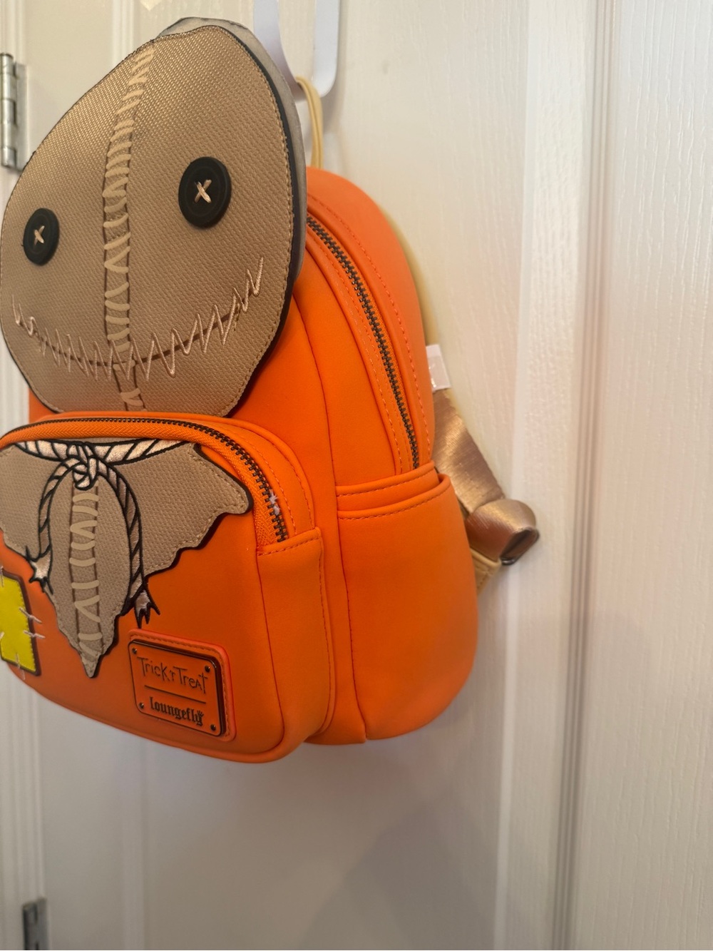 Loungefly Trick 'r Treat Sam Mini Backpack - Picture 3 of 7